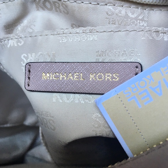 🌸Large Michael Kors Pastel Pink & Fawn Dillon Tote NWT - Picture 16 of 16